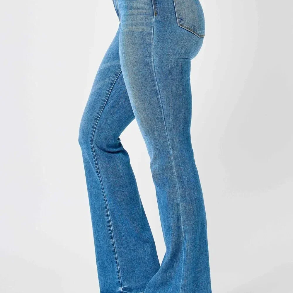 Judy Blue Full Size‎ Hw Classic Flare Jeans Plus Size